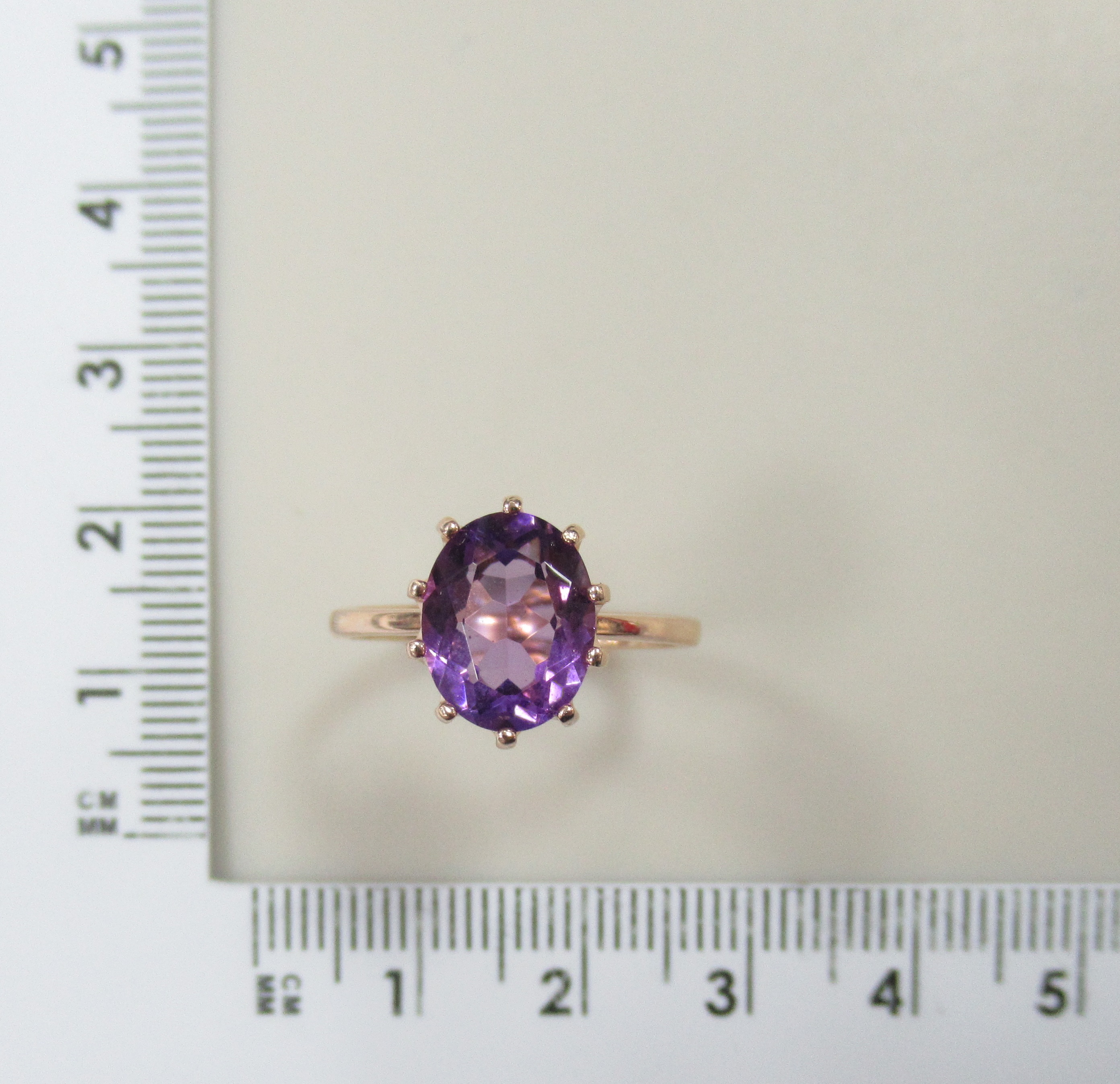 Серебряное кольцо с аметистом